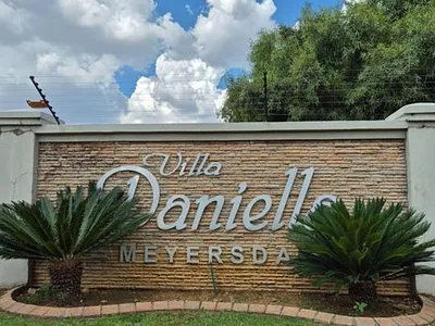2 Bedroom Townhouse For Sale in Alberton - img