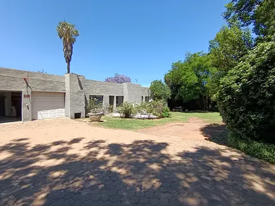 4 Bedroom House For Sale in Alberton - ojDz.webp