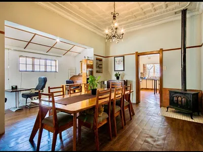 5 Bedroom House For Sale in Germiston - XEdw.webp
