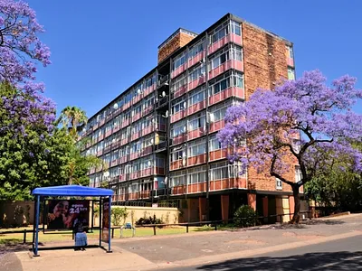 1 Bedroom Apartment For Sale in Pretoria - lj5R.webp