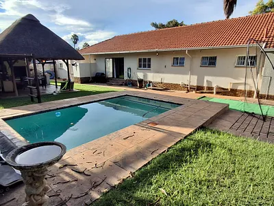 4 Bedroom House For Sale in Pretoria - yviy.webp