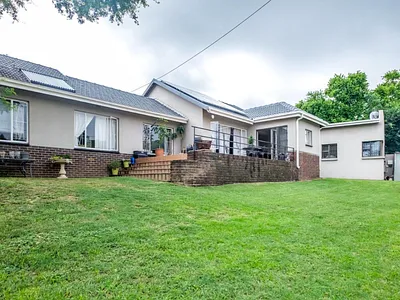 3 Bedroom House For Sale in Johannesburg - Ej51.webp