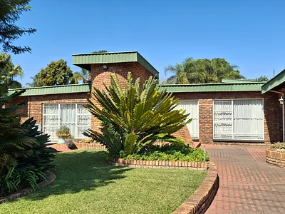 7 Bedroom House For Sale in Pretoria - cRJA.webp