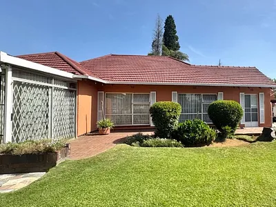 3 Bedroom House For Sale in Johannesburg - djGa.webp