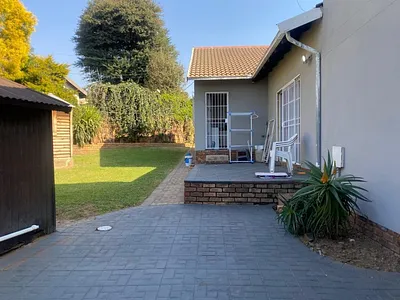 3 Bedroom House For Sale in Johannesburg - XFlj.webp