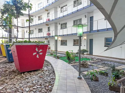 2 Bedroom Apartment For Sale in Johannesburg - H78d.webp