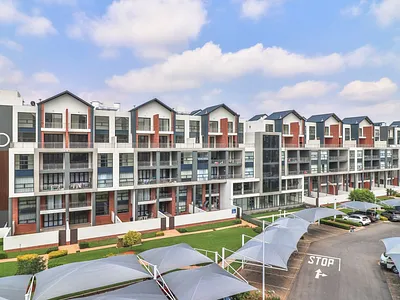 2 Bedroom Apartment For Sale in Edenvale - HNKw.webp