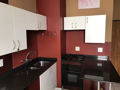 1 Bedroom Apartment For Sale in Johannesburg - kGYS.webp