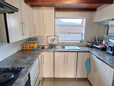 2 Bedroom Apartment For Sale in Pretoria - fOTD.webp