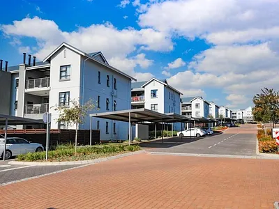 3 Bedroom Apartment For Sale in Edenvale - Pns5.webp