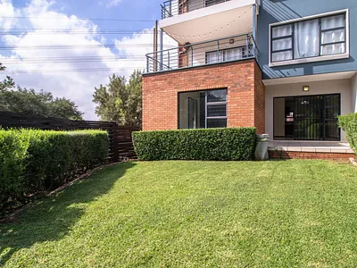 3 Bedroom Apartment For Sale in Edenvale - T4RF.webp