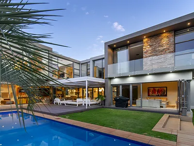 4 Bedroom House For Sale in Bedfordview - lmTs.webp