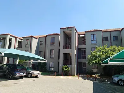 2 Bedroom Townhouse For Sale in Alberton - XMAY.webp
