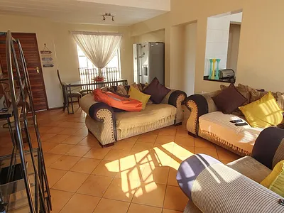 2 Bedroom Townhouse To Rent in Johannesburg - img