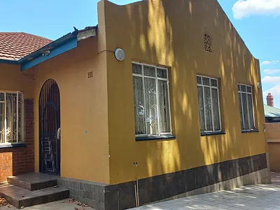 2 Bedroom House For Sale in Johannesburg - 6x0K.webp