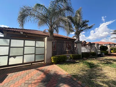 2 Bedroom House For Sale in Boksburg - sMXX.webp