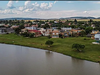 2 Bedroom Townhouse For Sale in Vaal Marina - img