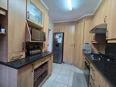 2 Bedroom Townhouse For Sale in Alberton - vn7x.webp