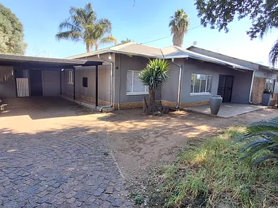 4 Bedroom House For Sale in Pretoria - 2H91.webp