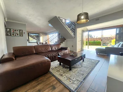 3 Bedroom Townhouse For Sale in Alberton - 8vNW.webp