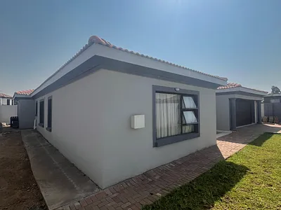 3 Bedroom House For Sale in Germiston - img