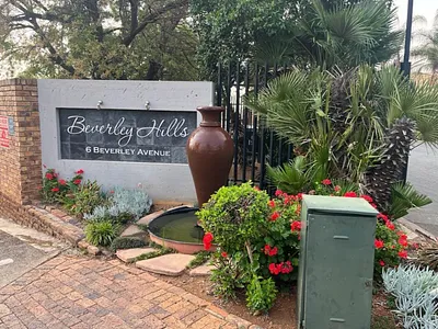 1 Bedroom Apartment For Sale in Johannesburg - img