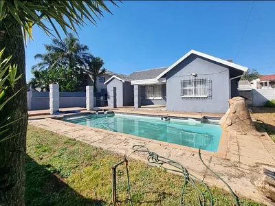 3 Bedroom House For Sale in Johannesburg - gVJ3.webp
