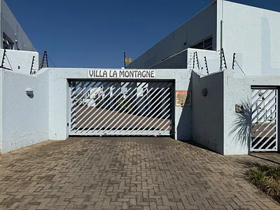 3 Bedroom Townhouse For Sale in Alberton - Pg5I.webp