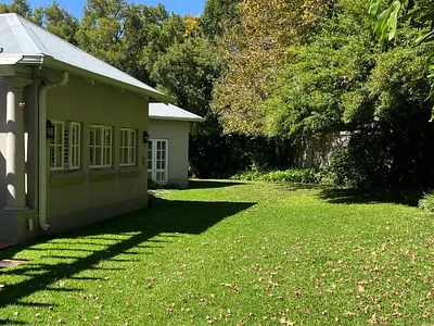 4 Bedroom House To Rent in Sandton - oO0b.webp