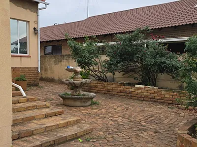 3 Bedroom House For Sale in Johannesburg - GaW9.webp