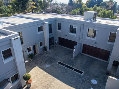 3 Bedroom Townhouse For Sale in Bedfordview - TE62.webp