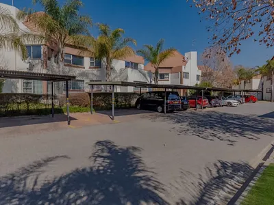 1 Bedroom Apartment For Sale in Bedfordview - Qegj.webp