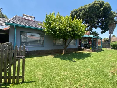 4 Bedroom House For Sale in Johannesburg - JjcM.webp