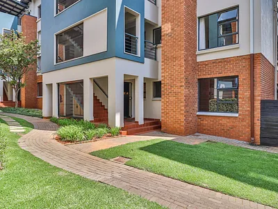 3 Bedroom Townhouse For Sale in Edenvale - wGYi.webp