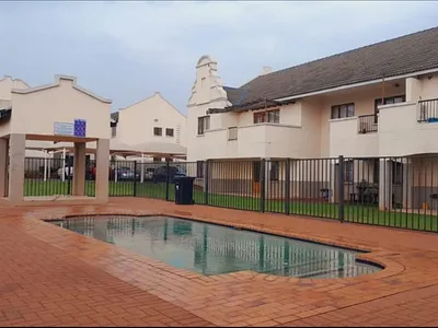 2 Bedroom Apartment For Sale in Akasia - uENv.webp