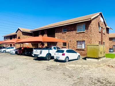 2 Bedroom Apartment For Sale in Benoni - mSGC.webp