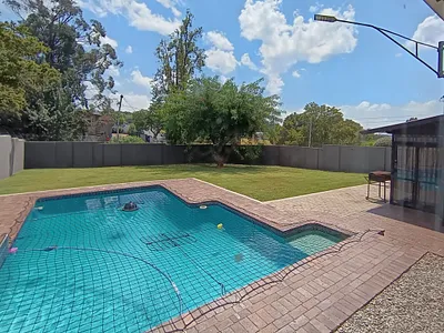 3 Bedroom House For Sale in Alberton - XzMd.webp