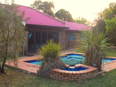 4 Bedroom House For Sale in Alberton - GsyM.webp
