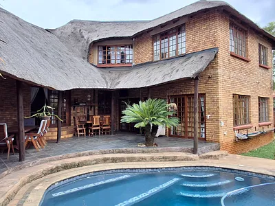 4 Bedroom House For Sale in Pretoria - ZxlL.webp