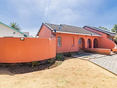 3 Bedroom House For Sale in Alberton - img