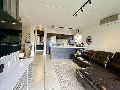2 Bedroom Apartment For Sale in Johannesburg - CigQ.webp