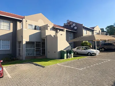 3 Bedroom Apartment To Rent in Alberton - 7CV4.webp