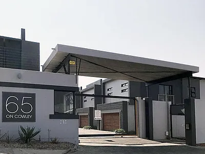 3 Bedroom Townhouse To Rent in Sandton - img