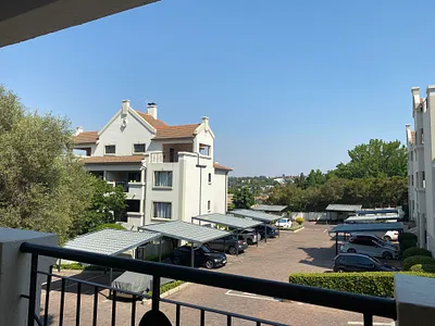 2 Bedroom Apartment For Sale in Sandton - img