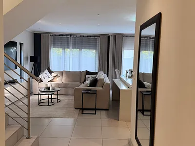 3 Bedroom Townhouse For Sale in Sandton - img