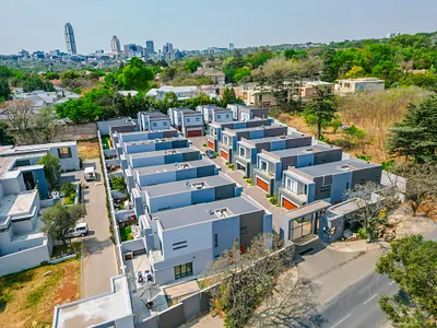 3 Bedroom Townhouse For Sale in Sandton - X2En.webp