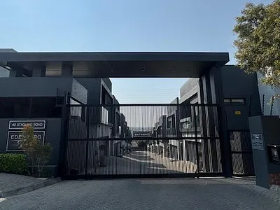 3 Bedroom Townhouse To Rent in Sandton - img