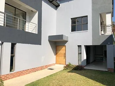 4 Bedroom Townhouse For Sale in Sandton - Ng62.webp
