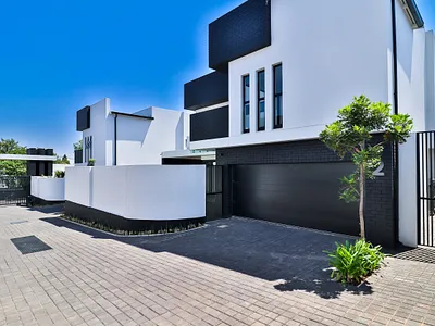 4 Bedroom Townhouse For Sale in Sandton - img