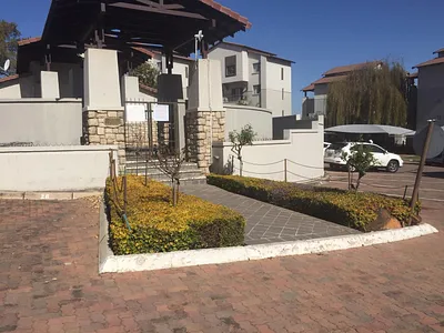 1 Bedroom Apartment For Sale in Sandton - gHj2.webp